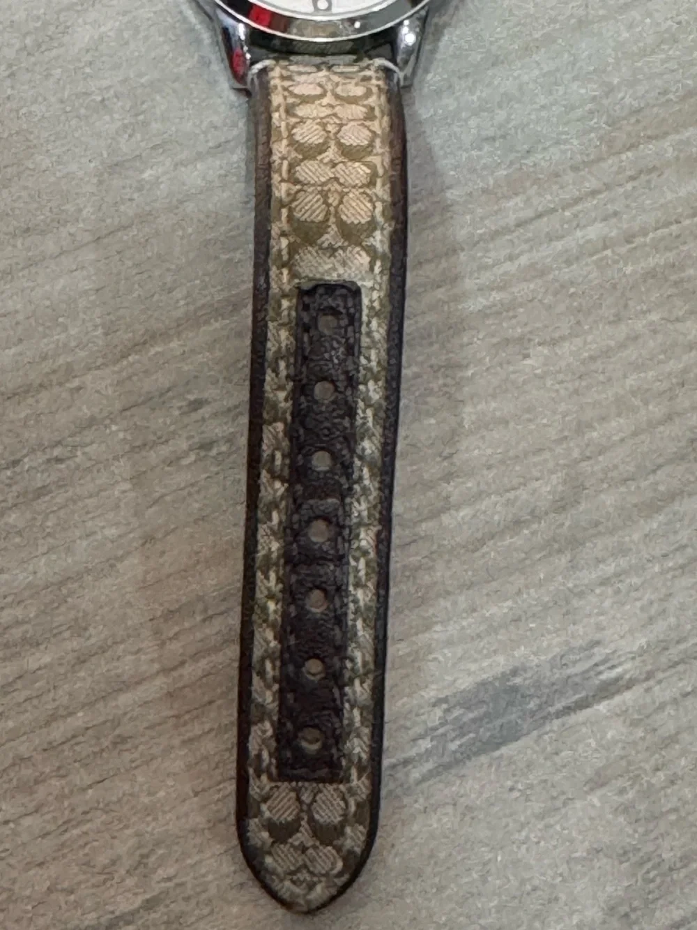 Vintage Coach Signature Logo Swiss Quartz Monogram Canvas Strap Watch Silver